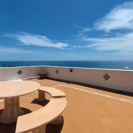 Sea View Penthouse *